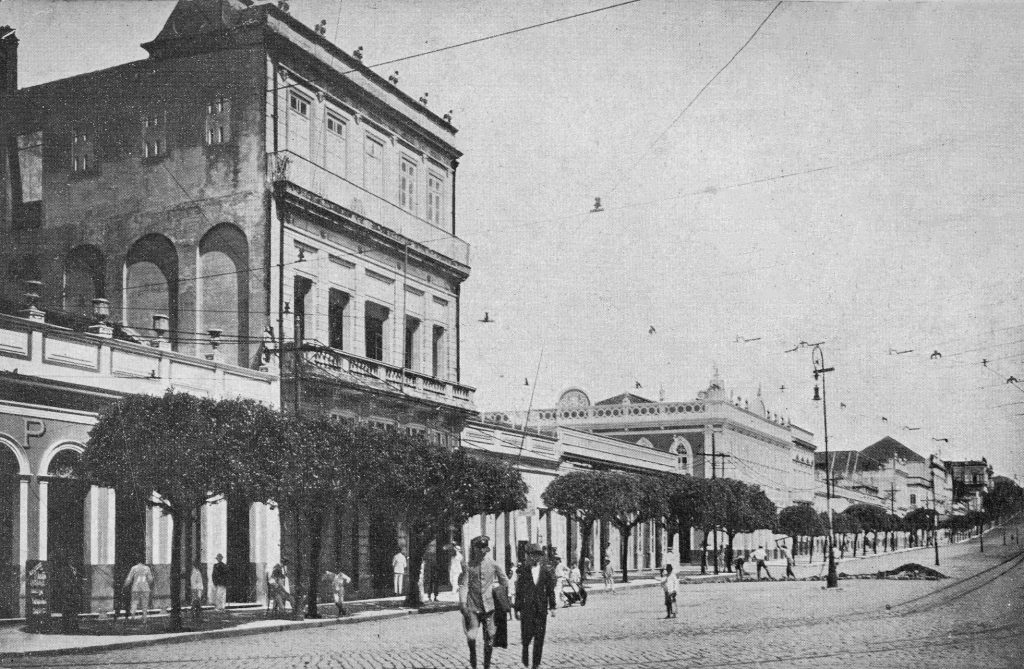 Avenida Eduardo Ribeiro (12)
