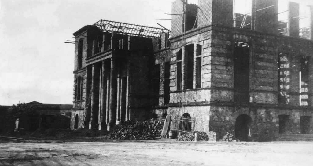 Construção do Colégio Dom Bosco na década de 1920 - IDD