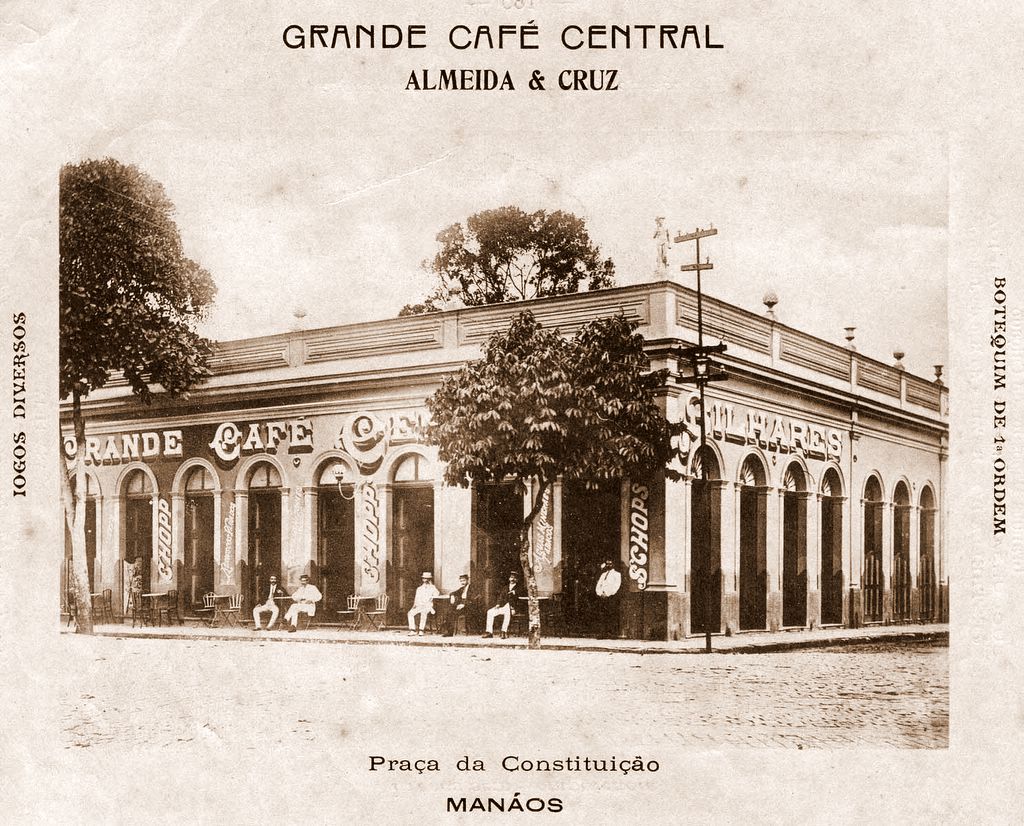 Fachada do Grande Café Central
