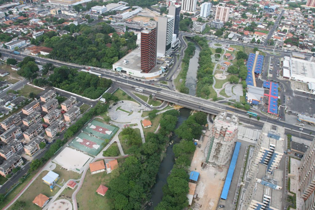 Vista aérea do Parque do Bilhares e Millennium Shopping - IDD