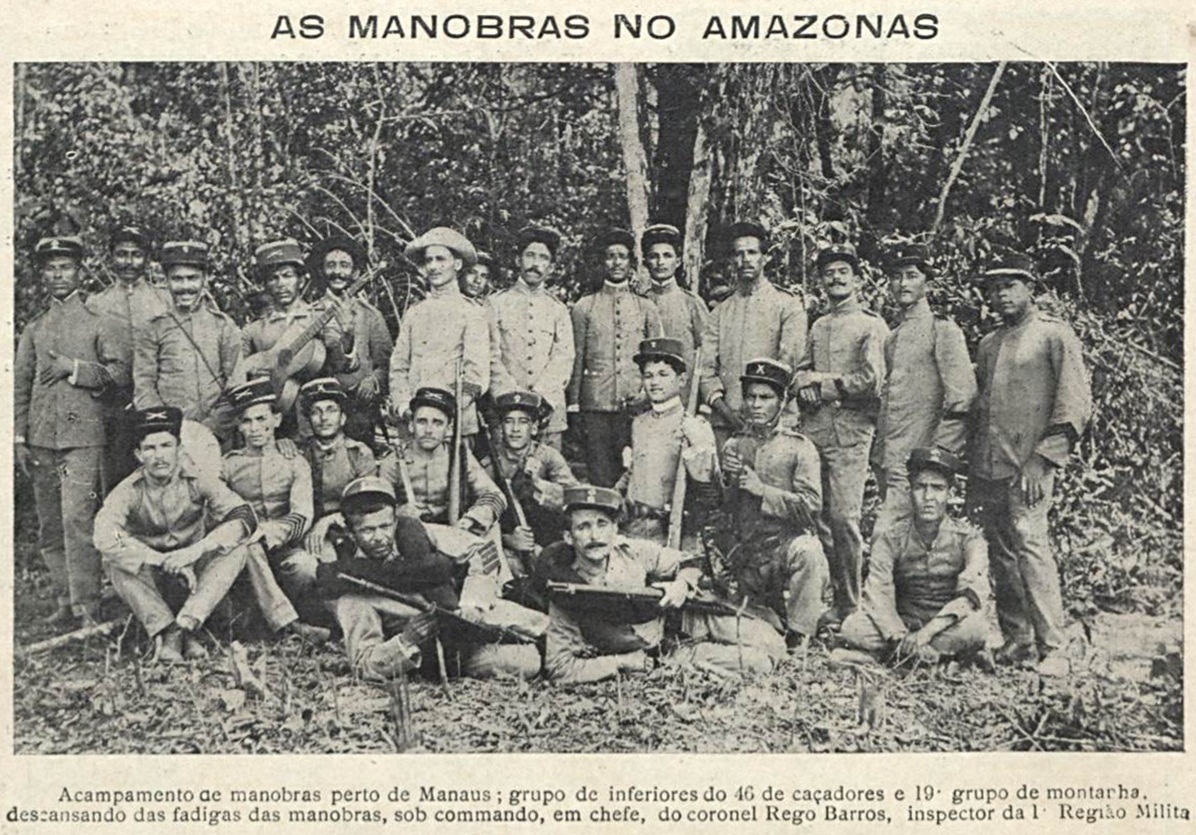 Militares em acampamento perto de Manaus