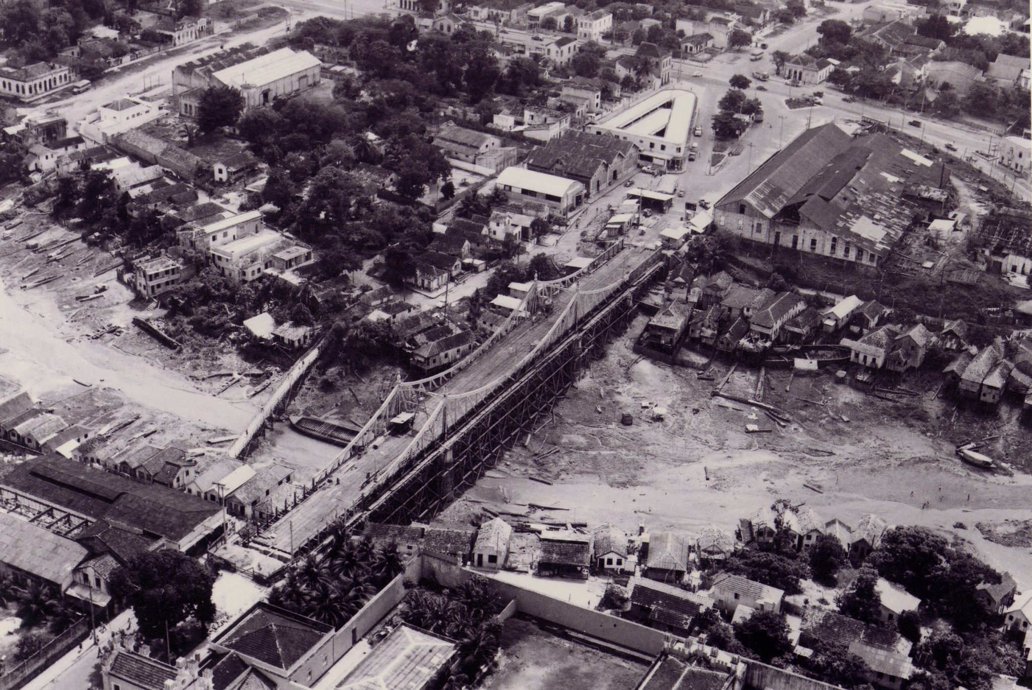 Praça Benjamin Constant - Instituto Durango Duarte